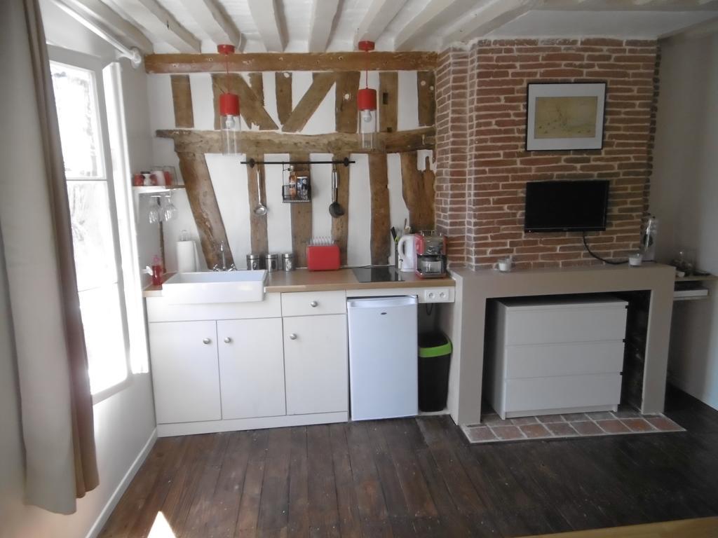 Le Clocher Sainte Catherine Leilighet Honfleur Rom bilde